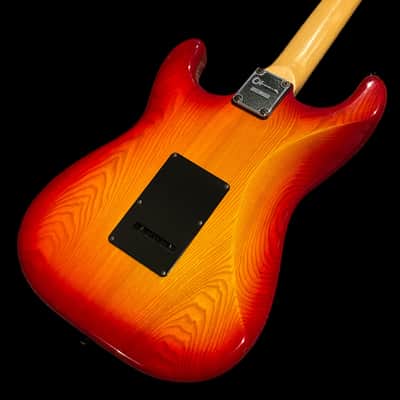 Charvel ST Custom - Circa 1990 1991 - MIJ - Made in Japan - Cherry Sunburst - w/ HSC image 9