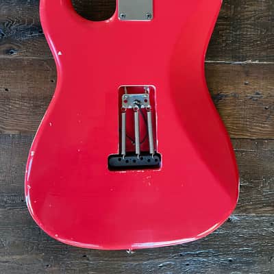 MJT VTS Stratocaster in Coral Red with CS body, Fender Vintage Noiseless Pickups and All Parts neck. Stratocaster 2018 onwards - Custom Relic image 10