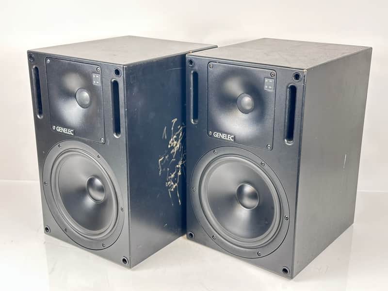 Genelec 1031A 8" Powered Nearfield Studio Monitor Speaker (Pair) image 1