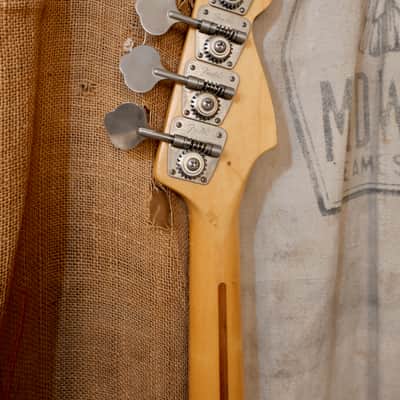 Fender Precision Bass Lefty Version 1975 - Sunburst image 9