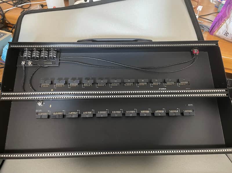 Emitum SanSan 6u 104hp slim eurorack case image 1