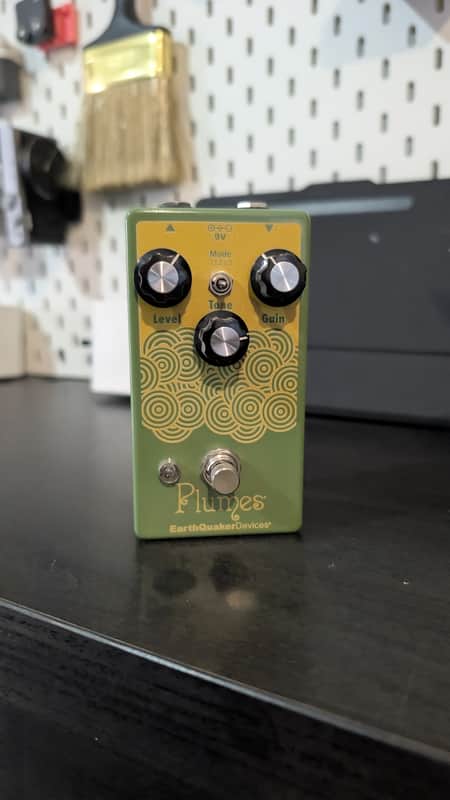 EarthQuaker Devices Plumes Small Signal Shredder