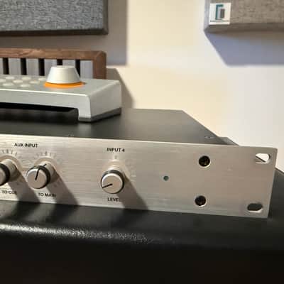 Dangerous Music MONITOR ST Remote-Controlled Stereo Monitor Controller 2005 - 2020 - Silver image 10