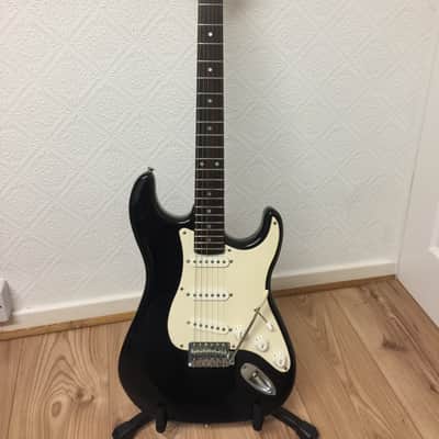 Squier 50th Anniversary Stratocaster 1996 Black image 1