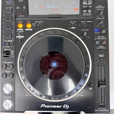Pioneer CDJ-2000NXS2 Rekordbox DJ Media Player w/ Odyssey Flight Case Nexus 2 image 2