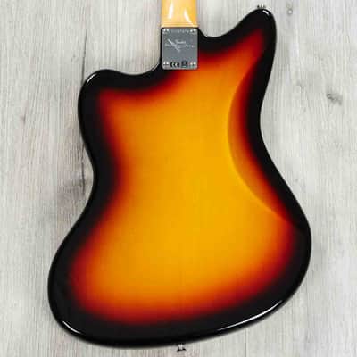 Fender Custom Shop 1967 Jazzmaster DLX Closet Classic Guitar, Rosewood Fingerboard, 3-Color Sunburst image 4