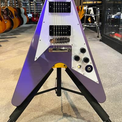 Epiphone Kirk Hammett '79 Flying V - Present - Purple Metallic image 2