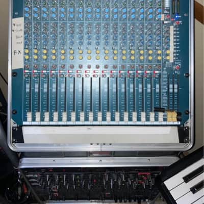 Allen & Heath MixWizard WZ3 16:2 16-Input Stereo Mixer 2014 - Present - Blue image 1
