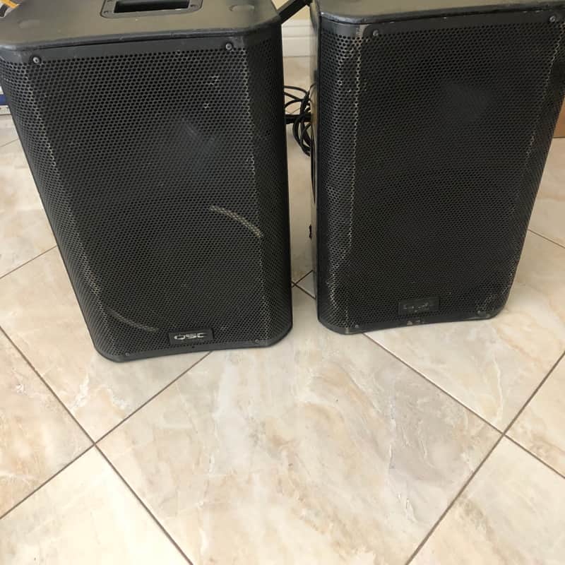 QSC K12 powered speakers Red