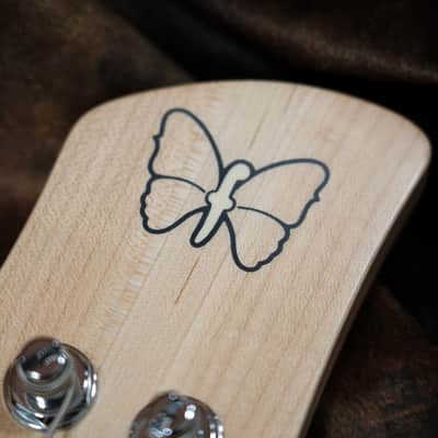 Fodera Monarch 4 Standard P image 6