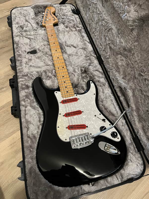 2015 Fender American Special Stratocaster Maple Fretboard (Phil Collen mods) w/ HSC - Black