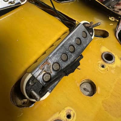 Fender Jaguar with Rosewood Fretboard 1966 - 1969 - Sunburst image 23