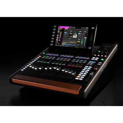 Behringer Wing Compact - Digital Mixer Bild 2