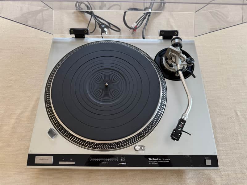 Technics SL-1800 MK2 Direct Drive Vintage Turntable image 1