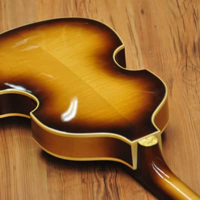 Höfner Violin Bass 500/1 Lefty Sunburst image 13
