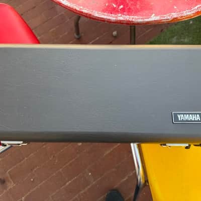 Yamaha YTR-2335 - Gold image 5