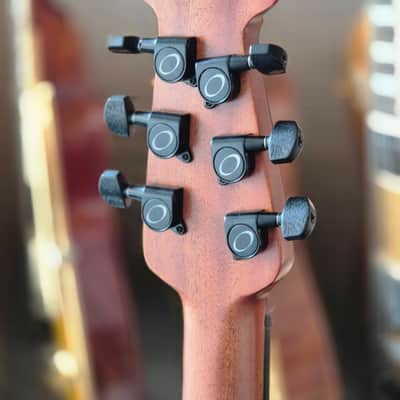 Ovation Pro Series Ultra 1516VRM-G 2025 - Vampira Red image 12