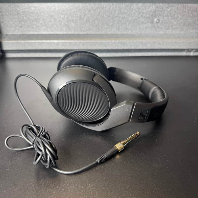 Sennheiser HD 200 Pro Closed-Back Over-Ear Headphones 2010s - Black image 1