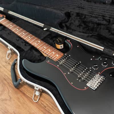 Fender Stratocaster HSS - Special Edition Noir 2017 - Satin Black image 19