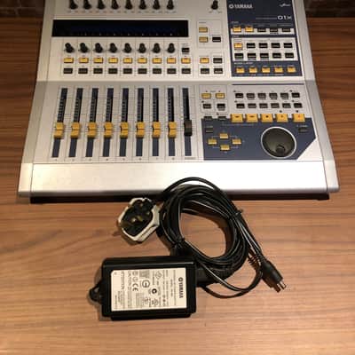 Yamaha 01x Digital Mixing Studio image 2