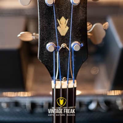 Gibson EB-2 1967 - Sunburst image 8