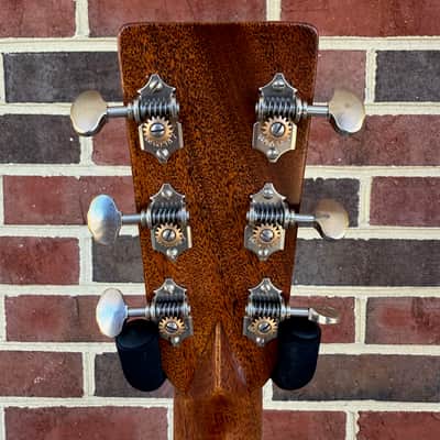 Martin Eric Clapton Signature 30th Anniversary 000-42EC Limited Edition, Adirondack Spruce Top, Guatemalan Rosewood Back & Sides, Hardshell Case image 9