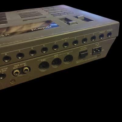Roland R8 Rhythm Composer (Drum Machine) - One Owner - Studio Only - Free Bonus Electronic (SN-R8-04) Card 1980s - Black image 8