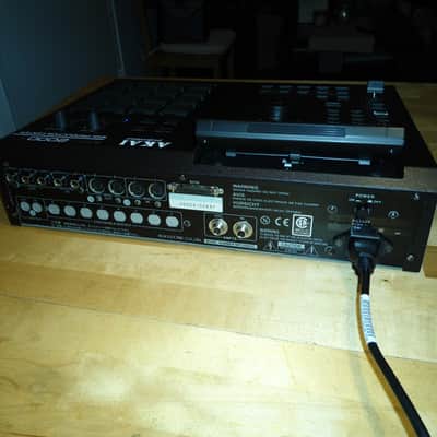Akai MPC 2000XL Custom Black w/Blue LEDs & Black PADs 1GB CF Drive 32MB RAM imagen 14