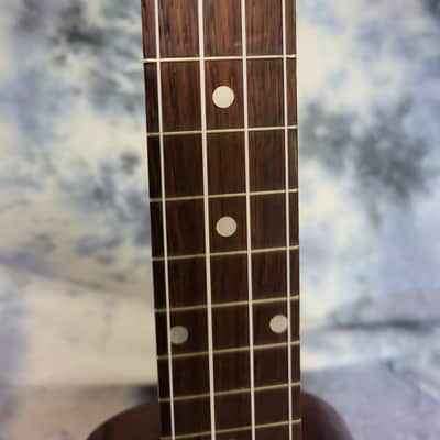 Video Demo Vintage RARE 1955 Gibson Soprano Brand Ukulele New Strings All Original Brand New Hard Shell Case image 4