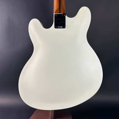 Used Fender Tom Delonge Starcaster Satin Olympic White TSU20329 image 5