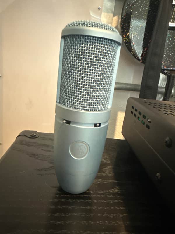 AKG Perception 120 Medium Diaphragm Cardioid Condenser Microphone image 1