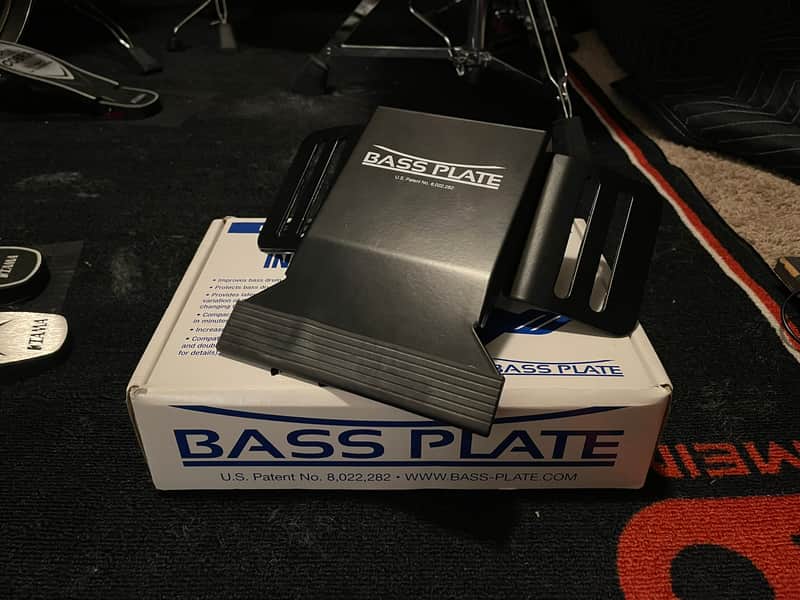 Bass Plate BP‑22 Bass Pedal Docking Plate – 22" • Black • Secure Pedal Mounting • Stage‑Ready Stability image 1