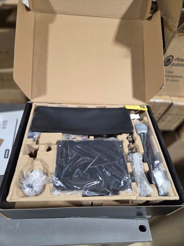 Shure SLXD24/B58 Digital Wireless Handheld Mic System w/ Beta | Reverb