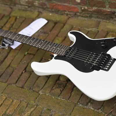 Charvel Pro-Mod Plus So-Cal Style 1 HH FR EB - Snow White image 7