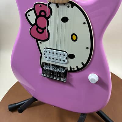 Squier Hello Kitty Stratocaster 2009 - Pink image 4