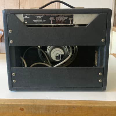 Fender Vibro Champ 6-Watt 1x8" Guitar Combo 1970 - 1980 - Silverface image 9