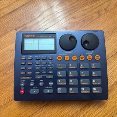 Boss DR-770 Dr. Rhythm 1999 - 2004 - Blue