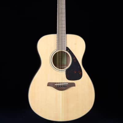 Yamaha FS800J Folk Guitar Natural image 1