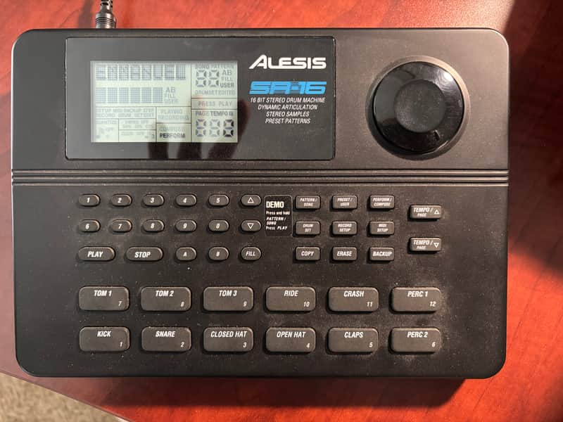 Alesis SR-16 16 Bit Drum Machine 2000s - Black image 1