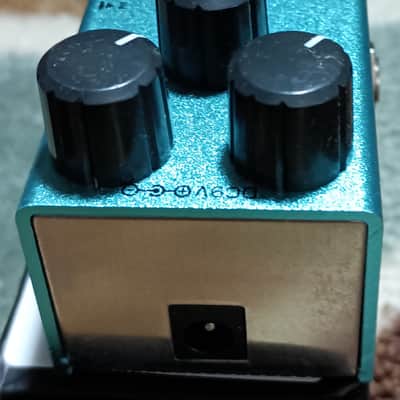 Crunch Distortion Pedal  OPEN BOX UNUSED image 3