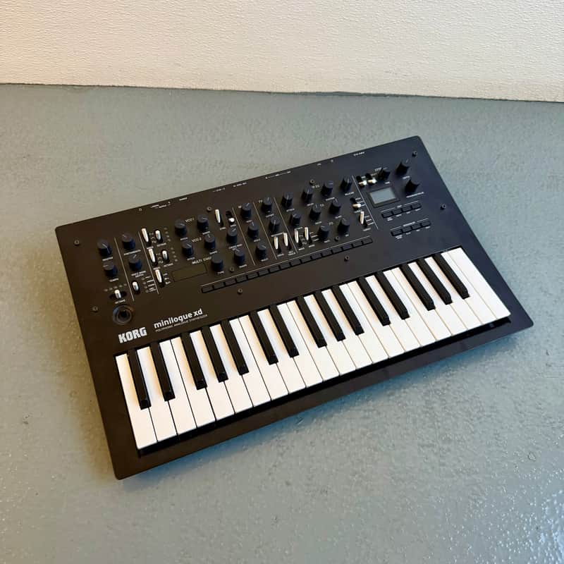 Korg Minilogue XD