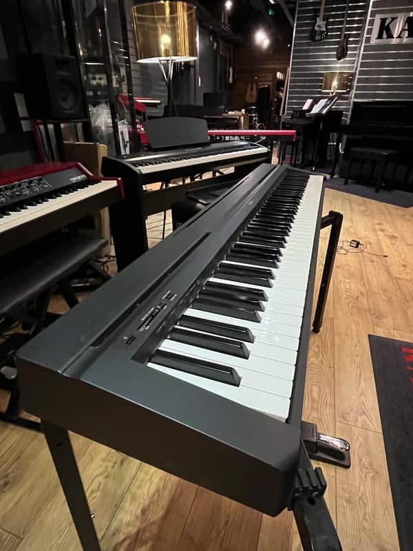 Yamaha P35 2010s - Black image 1