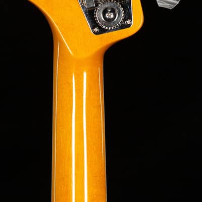 Fender American Vintage II 1966 Jazz Bass Rosewood Fingerboard 3-Color Sunburst (898) image 6