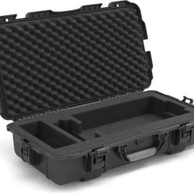 Gator Titan Series Case for Line 6 Helix Stadium - Waterproof image 2