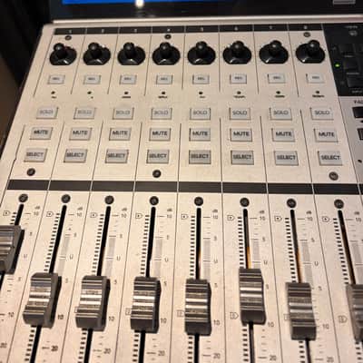 Mackie MCU Pro Universal DAW Control Surface (Used) image 4