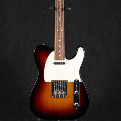Fender American Professional Telecaster - 3Tone Sunburst image 3