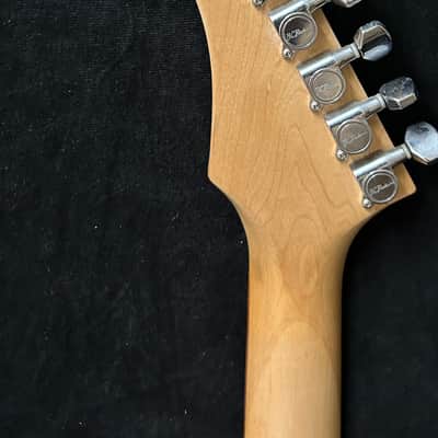 B.C. Rich Warlock - Red image 8