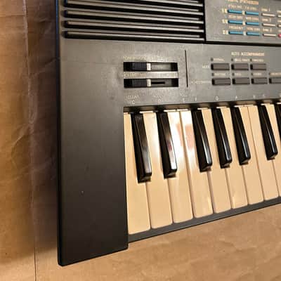 Yamaha PortaSound PSS-580 1990s 49Key keyboard FM Synth Module, Custom Drummer, MIDI Excellent Condition image 3