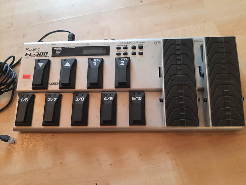 Roland FC-300 MIDI Foot Controller 2007 - 2023 - Silver image 1