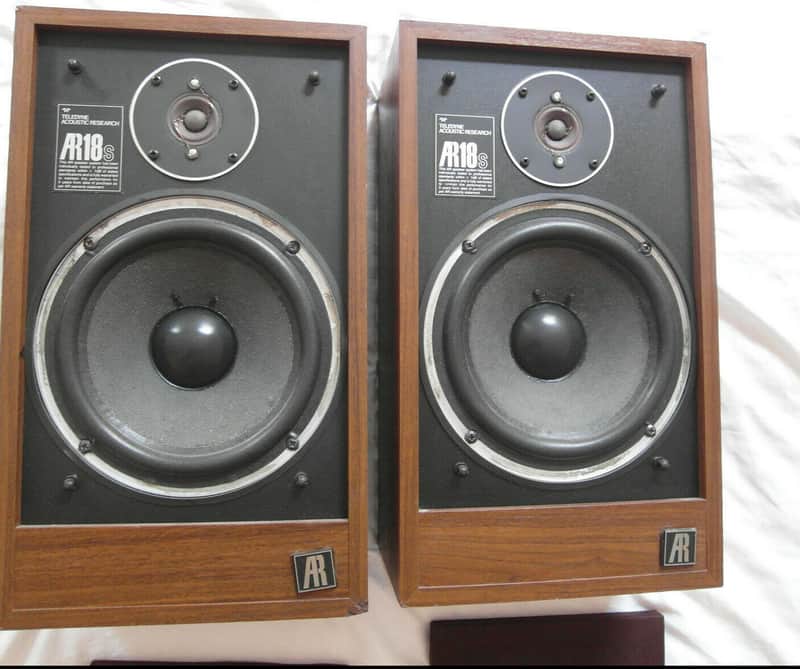 Teledyne Acoustic Research AR18s | Reverb